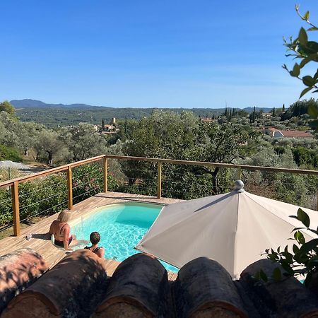 Le Nid Des Arts Bed and Breakfast Tourrettes Exteriör bild